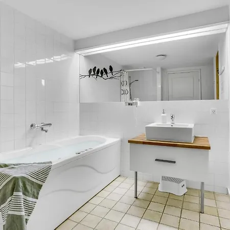 Ved Innsjøen I Nykøbing Sj Leilighet *