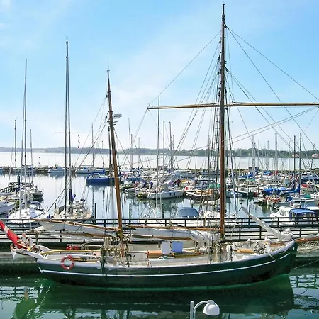 Ved Innsjøen I Nykøbing Sj Leilighet *