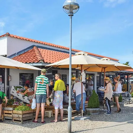 Ved Innsjøen I Nykøbing Sj